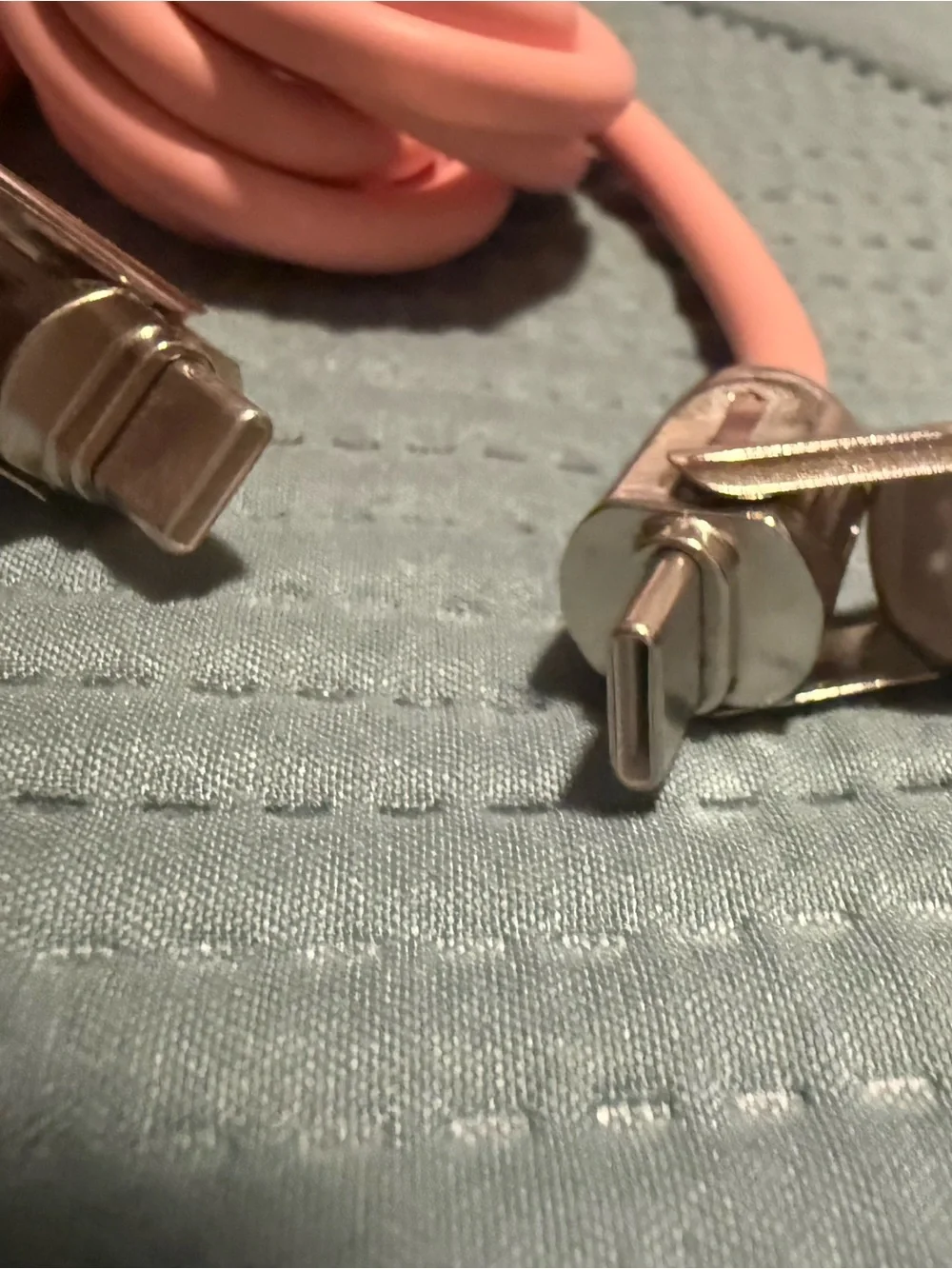 4-in-1 multi-charging cable With Storage Case